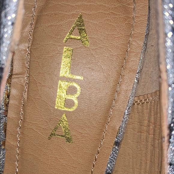 Beautiful Alba stiletto silver shoes - Picture 4 of 8